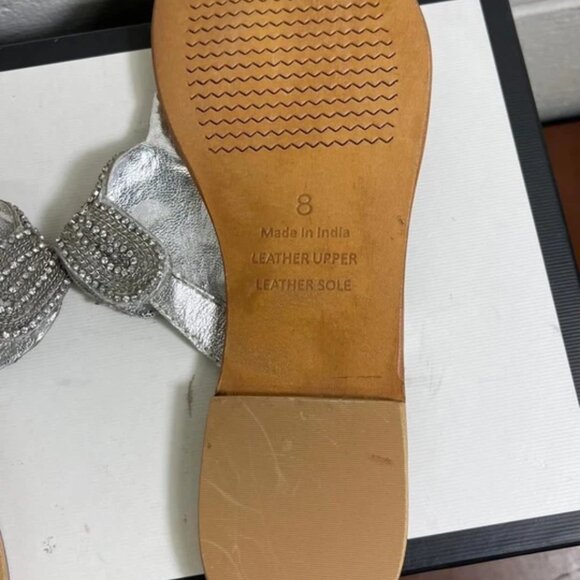 Matisse Leather Silver Rhinestone Sandals Thong Slip On Women's Size 8 US - Picture 10 of 10